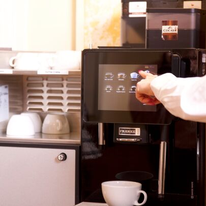 Kaffeemaschine im "Sendig's Wintergarten"